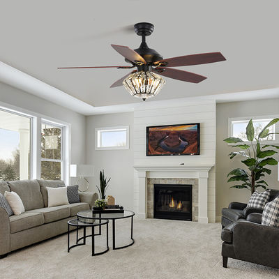 controlo a distância de Matt Black Ceiling Fan With da lâmina do metal de 120V 52Inch 5 para a sala de visitas interna